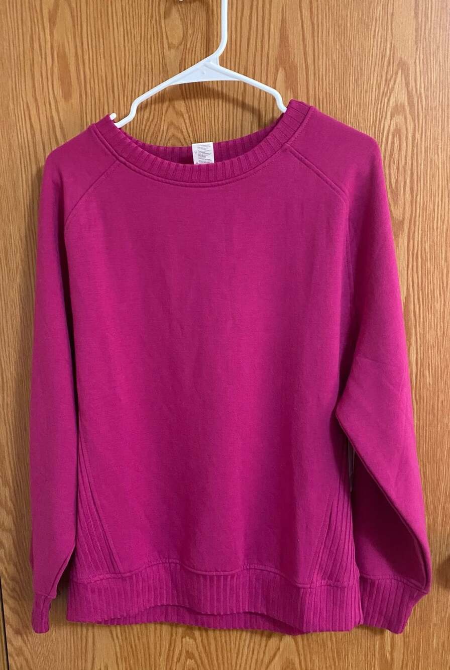 Jockey Women Oversize Rib Detail Crew Sweatshirt in Festival Fuschia Size Small